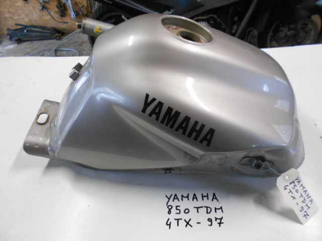 Reservoir nu YAMAHA 850 TDM 4TX - 97: Pice d'occasion pour moto
