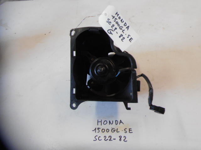 Ventilateur gauche HONDA 1500 GLSE SC22 - 82: Pice d'occasion pour moto