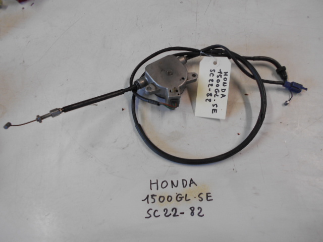 Commande de cables HONDA 1500 GLSE SC22 - 82: Pice d'occasion pour moto