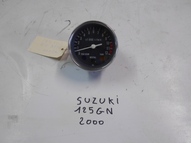 Compteur SUZUKI 125 GN - 2000: Pice d'occasion pour moto
