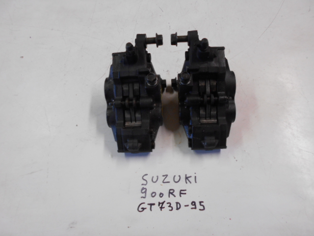 Etriers de freins avant SUZUKI 900 RF GT73D - 95: Pice d'occasion pour moto