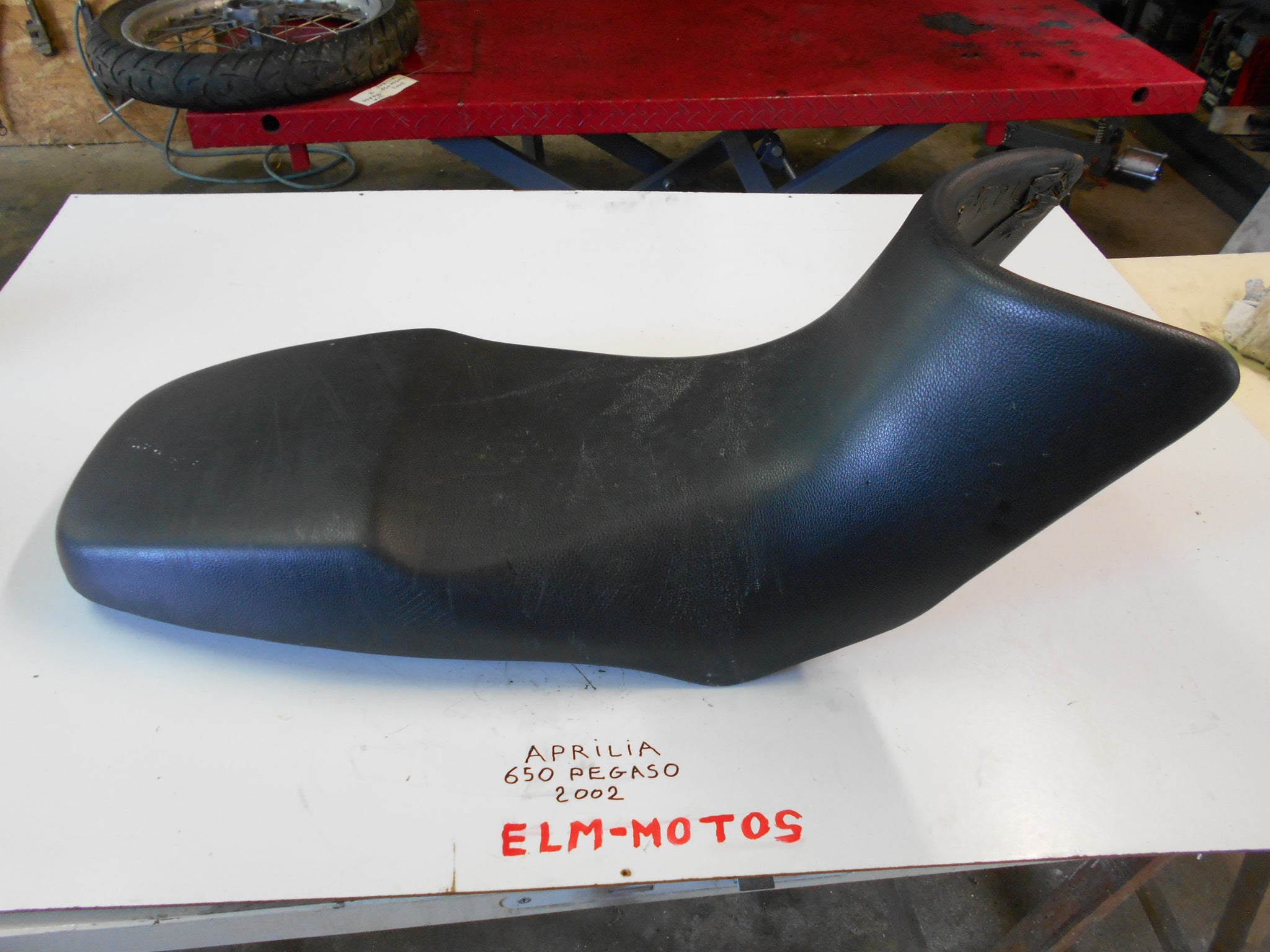 selle APRILIA 650 PEGASO - 02