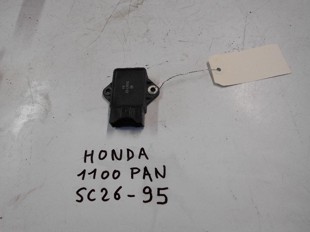 Regulateur HONDA 1100 PAN SC26 - 95