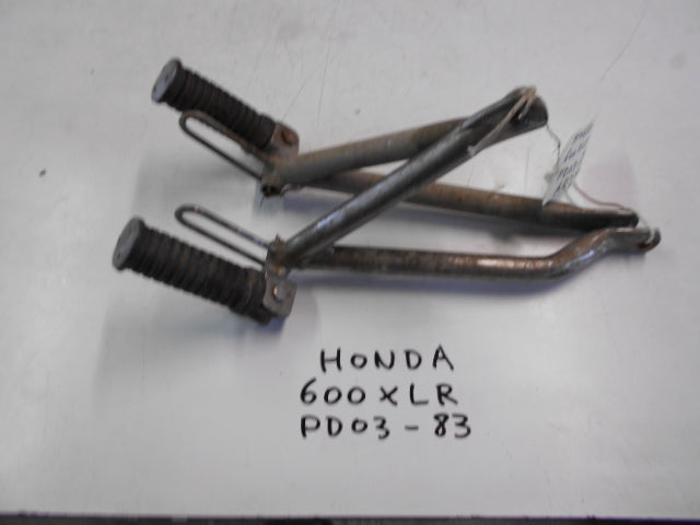 Repose pied arrière HONDA 600 XLR PD03 - 83