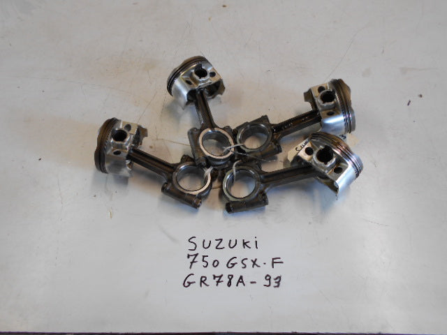 Pistons et bielles SUZUKI 750 GSX F GR78A - 93