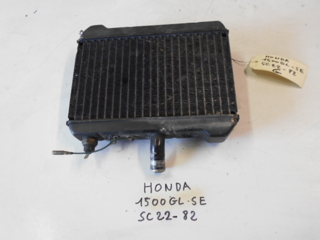Radiateur gauche HONDA 1500 GLSE SC22 - 82: Pice d'occasion pour moto